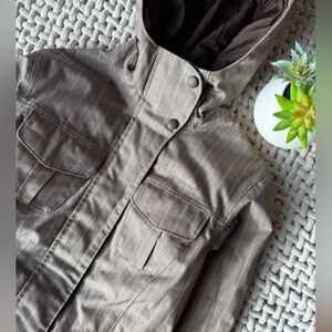 Columbia | Women’s Omni-Shield Hard Shell Snowboarding Jacket Brown | X-Small